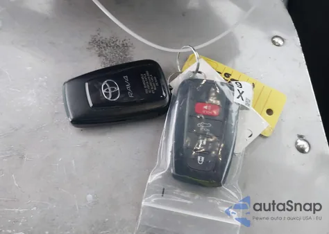 2024 Toyota Rav4 Xle from USA, damaged, VIN 2T3W1RFV4RC281602